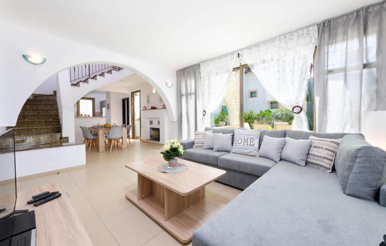 Kymma Villa #16 Ayia Napa Bagian luar foto